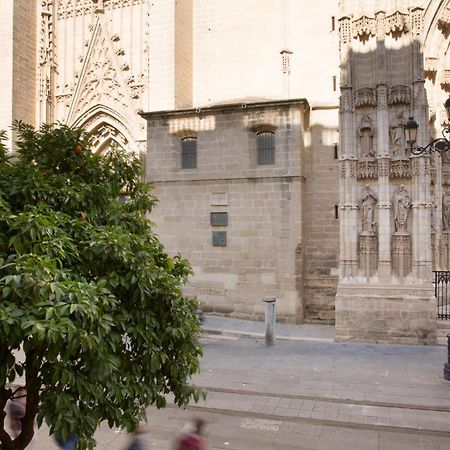 Puerta Catedral Suites Севилья Номер фото