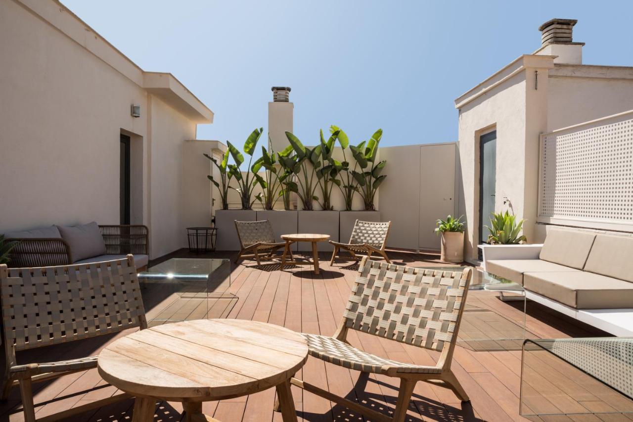 Puerta Catedral Suites Севилья Экстерьер фото