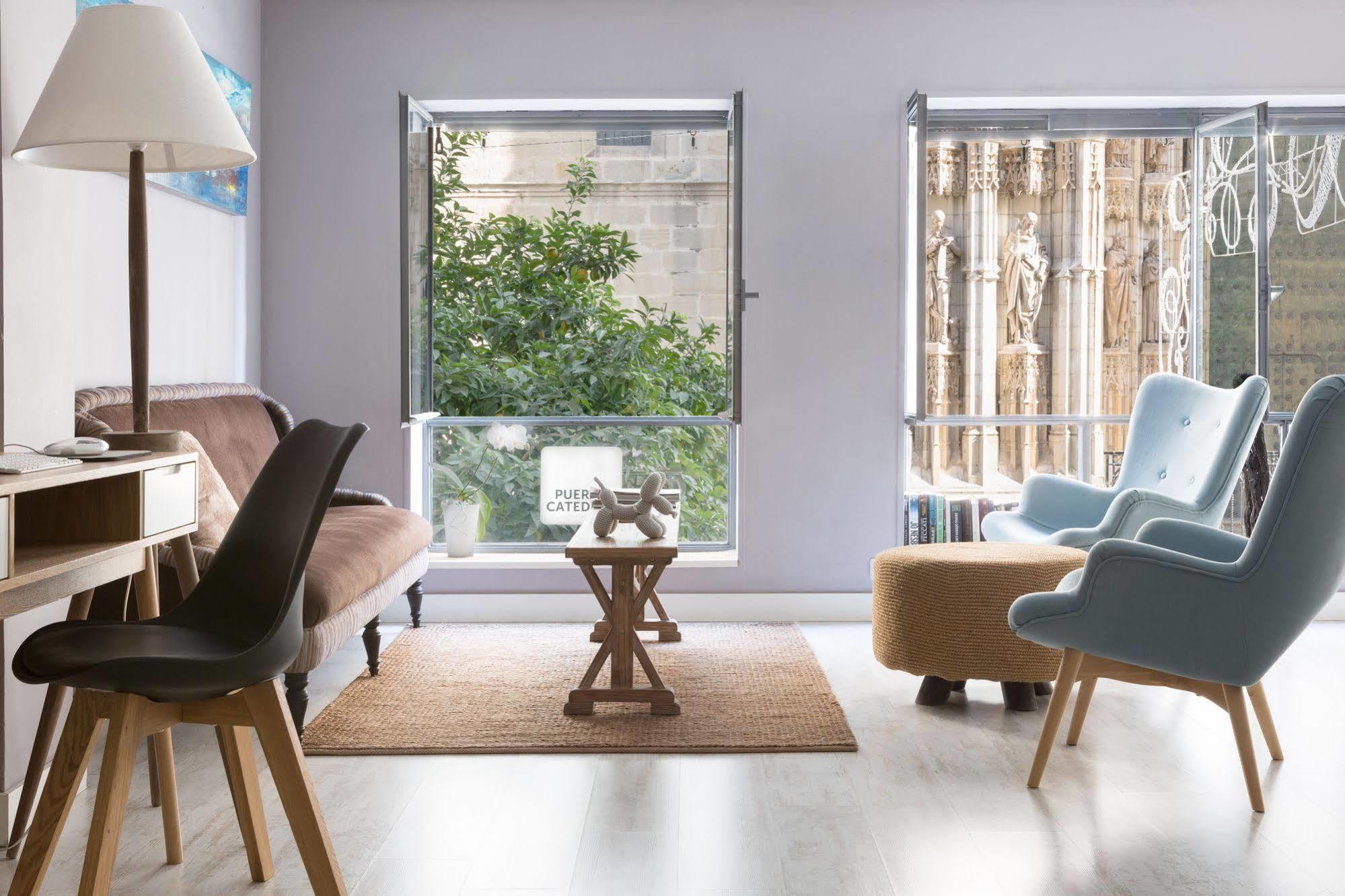 Puerta Catedral Suites Севилья Экстерьер фото